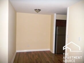 696 Elm Pl in Highland Park, IL - Foto de edificio - Building Photo