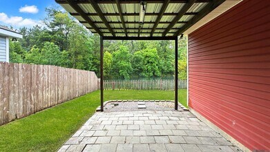 10816 Field Pointe Dr in Denham Springs, LA - Building Photo - Building Photo