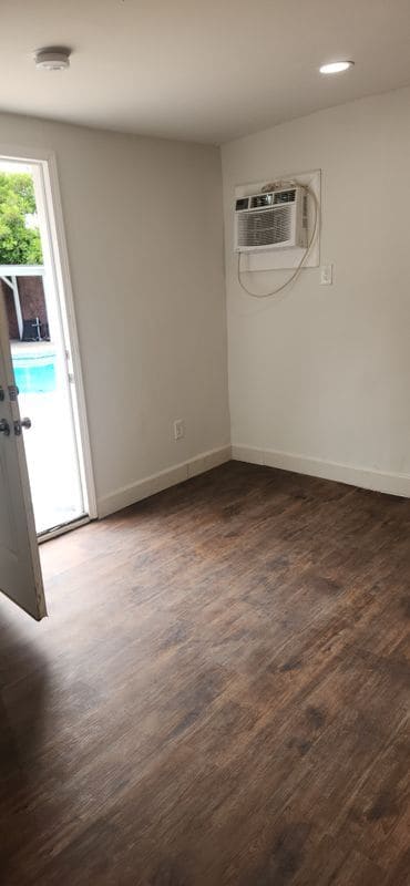 property at 1683 Meserve St