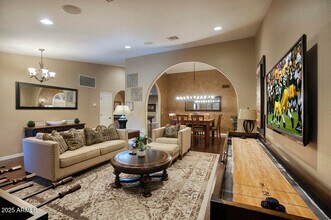 5672 E Beverly Ln in Scottsdale, AZ - Building Photo - Building Photo