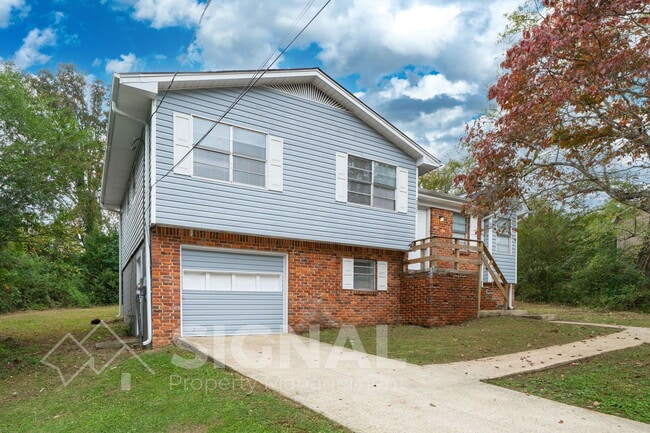 2827 Arrowhead Cir NE in Birmingham, AL - Building Photo - Building Photo