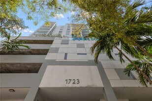 1723 SW 2nd Ave in Miami, FL - Building Photo