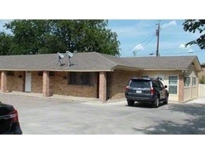 500 W Rancier Ave in Killeen, TX - Building Photo - Building Photo