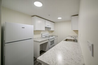 42828 Gibson Rd in Albany, OH - Building Photo - Building Photo