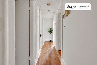 823 Dorchester Ave in Boston, MA - Building Photo - Building Photo