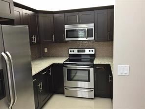 10700 NW 14th St in Plantation, FL - Building Photo - Building Photo