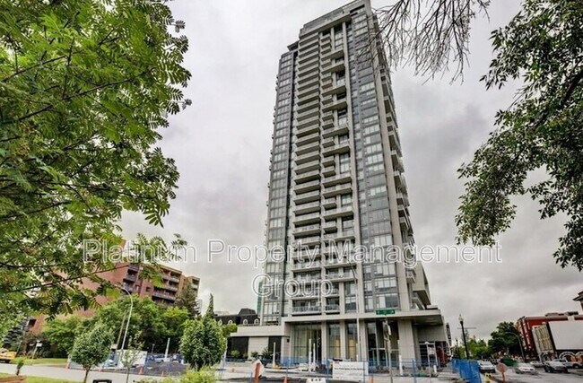 930-916 16 Ave SW in Calgary, AB - Building Photo - Building Photo