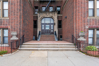 The Regency in Weehawken, NJ - Building Photo - Building Photo