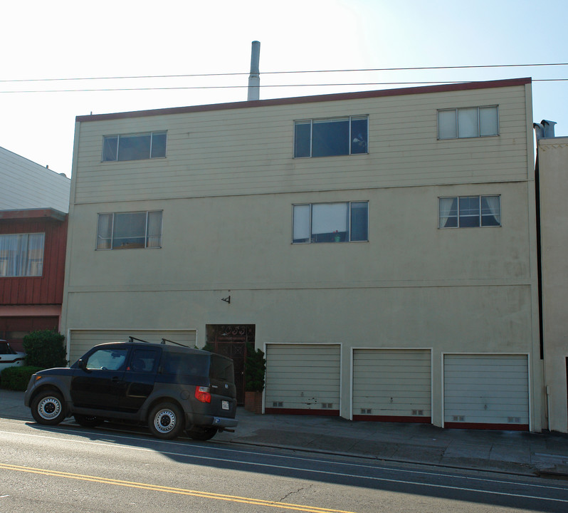 3053 Turk St in San Francisco, CA - Building Photo