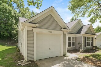 7306 Balancing Rock Ct in Charlotte, NC - Building Photo - Building Photo