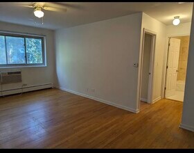 1415 W Lunt Ave in Chicago, IL - Building Photo - Building Photo