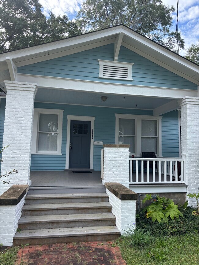1904 Perry Ave in Wilmington, NC - Building Photo - Building Photo