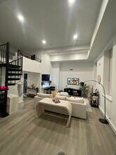 1024 Clinton St in Hoboken, NJ - Building Photo - Building Photo