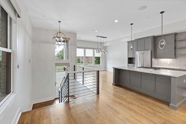 206 S 10th St in Nashville, TN - Foto de edificio - Building Photo