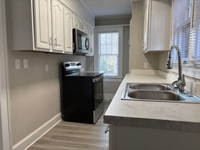 1108 S Main St in Reidsville, NC - Building Photo - Building Photo