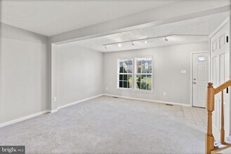 5030 Finsbury Rd in Rosedale, MD - Building Photo - Building Photo