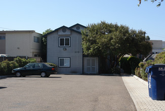 278 Madrona St in Chula Vista, CA - Building Photo - Building Photo