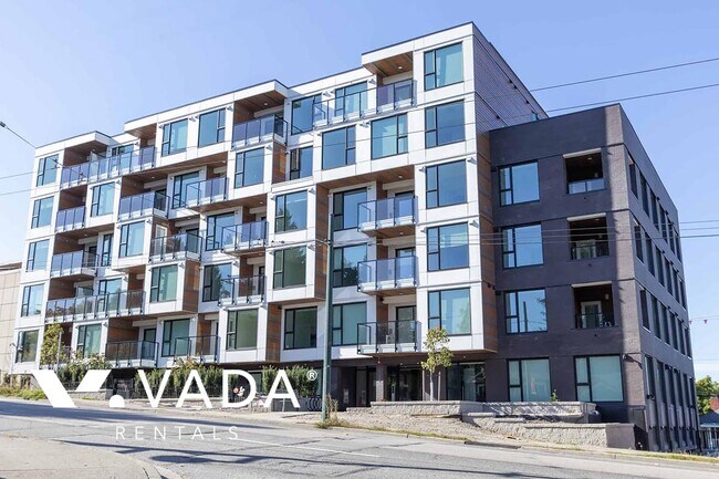 5399 Joyce St in Vancouver, BC - Building Photo - Building Photo