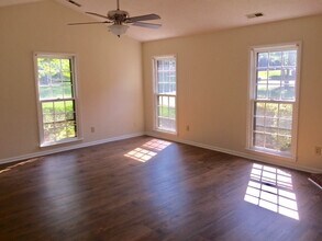 1826 Watlington Dr in Charlotte, NC - Building Photo - Building Photo