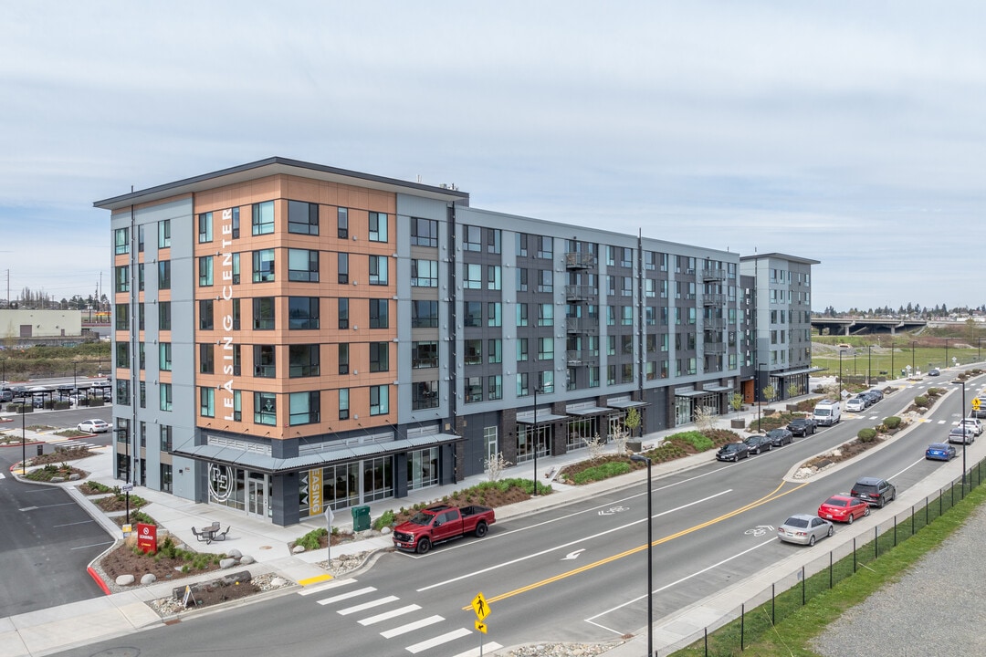 Riverfront Everett in Everett, WA - Building Photo