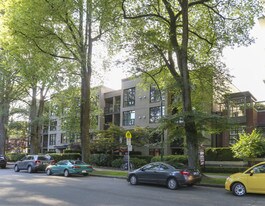 The 10th Ave in Vancouver, BC - Building Photo