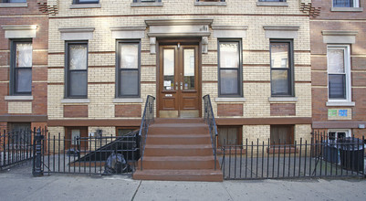 1716 Madison St in Ridgewood, NY - Building Photo - Building Photo