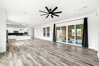 7801 Donnelley Dr in Austin, TX - Building Photo - Building Photo