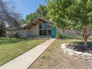 7205 Lola Dr in Fort Worth, TX - Building Photo - Building Photo