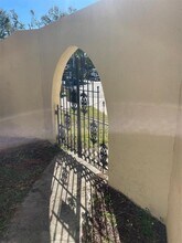 613 61st Ave Terrace E in Bradenton, FL - Building Photo - Building Photo