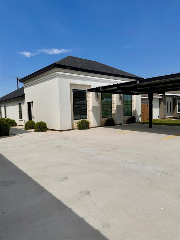 1413 S Xanthia St-Unit -1 in Palmhurst, TX - Building Photo - Building Photo