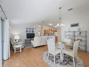 2343 Dillon Ln in the Villages, FL - Building Photo - Building Photo