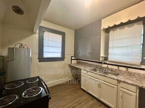 3022 Lillian St in Shreveport, LA - Building Photo - Building Photo