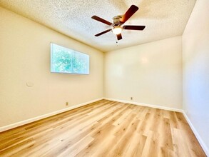 508 W Sacramento Ave in Chico, CA - Building Photo - Interior Photo