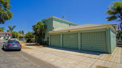 3753 S Centinela Ave in Los Angeles, CA - Building Photo - Building Photo