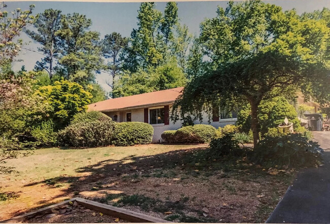 property at 10485 Woodstock Rd