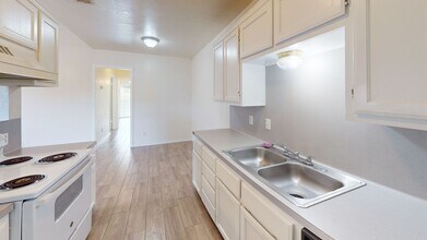 802 Hackberry St in Copperas Cove, TX - Building Photo - Building Photo