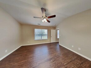 2146 Clear Brook Dr in Kannapolis, NC - Building Photo - Building Photo