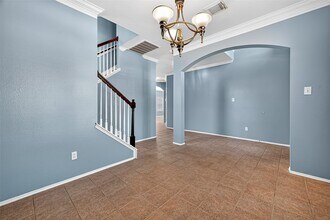 18519 Bare Meadow Ln in Katy, TX - Foto de edificio - Building Photo