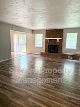9904 Lancet Ln in The Village, OK - Building Photo - Building Photo