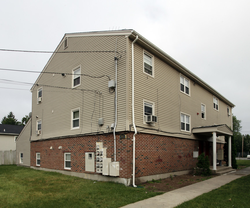 91 W Clifford St in Providence, RI - Building Photo