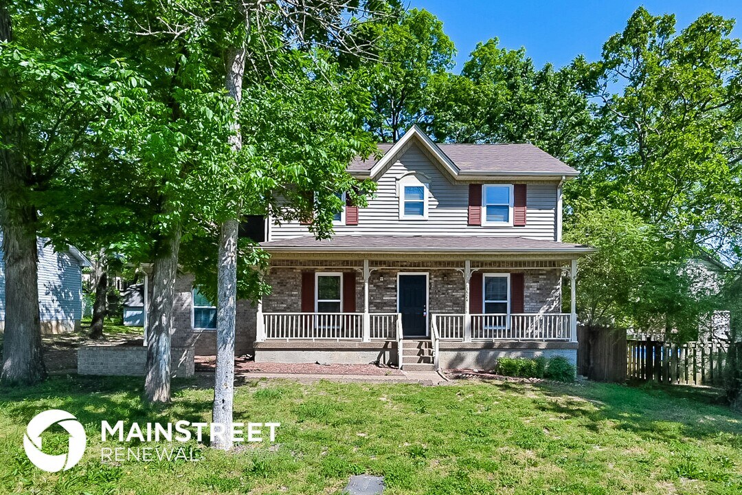 3524 Country Way Rd in Nashville, TN - Foto de edificio