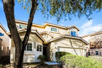 5084 Tunnel Falls Dr, Unit 1R in Las Vegas, NV - Building Photo - Building Photo