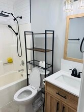 560 Old Humboldt Rd in Jackson, TN - Building Photo - Building Photo