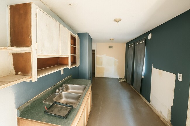 2413 Gathings Dr in West Memphis, AR - Foto de edificio - Building Photo
