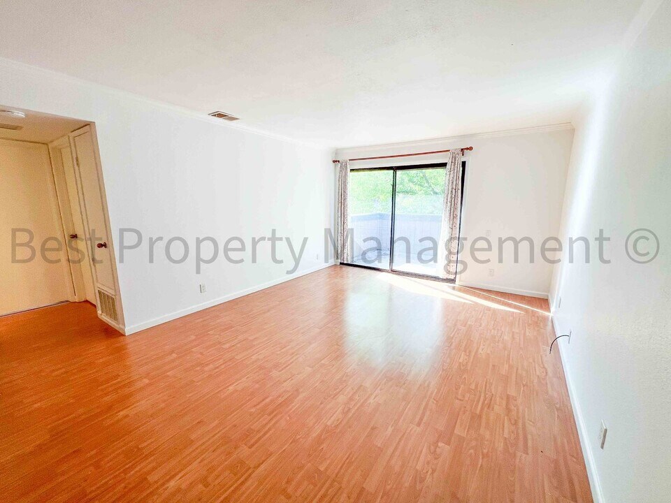 260 Hackamore Common in Fremont, CA - Building Photo