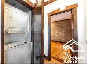 4309 N Richmond St, Unit 2 in Chicago, IL - Foto de edificio - Building Photo