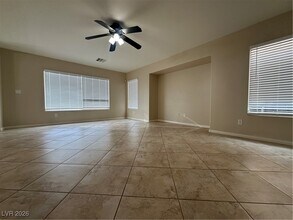 6567 W Musette Ave in Las Vegas, NV - Building Photo - Building Photo