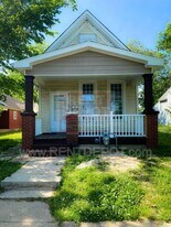 1018 Cherry St in Evansville, IN - Building Photo