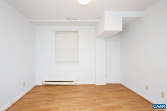 124 Thomas Dr in Charlottesville, VA - Building Photo - Building Photo