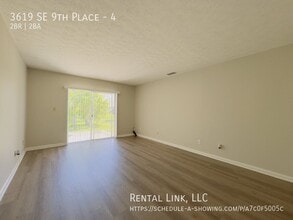 3619 SE 9th Pl in Cape Coral, FL - Building Photo - Building Photo